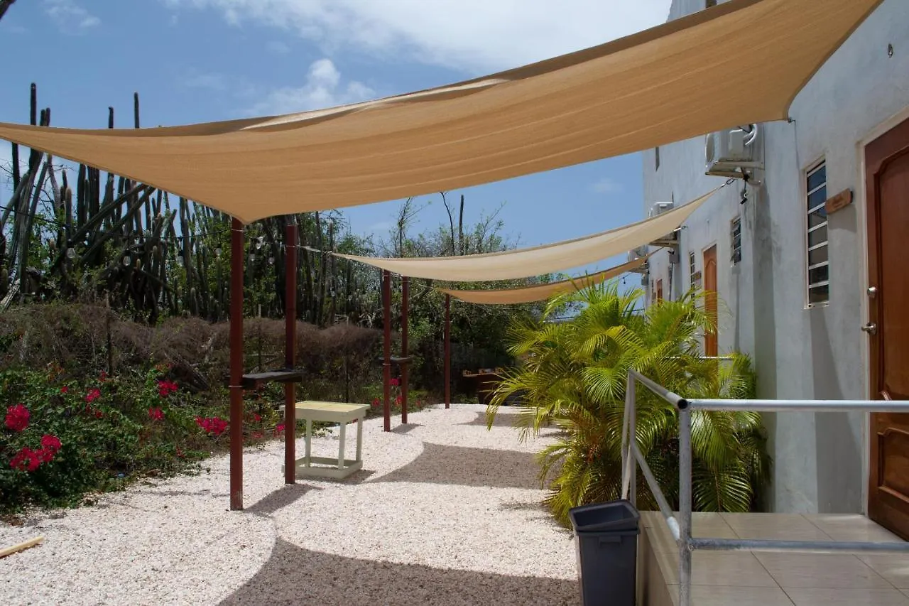 אכסניה הוסטל וילמסטאד Group Garden Getaway
